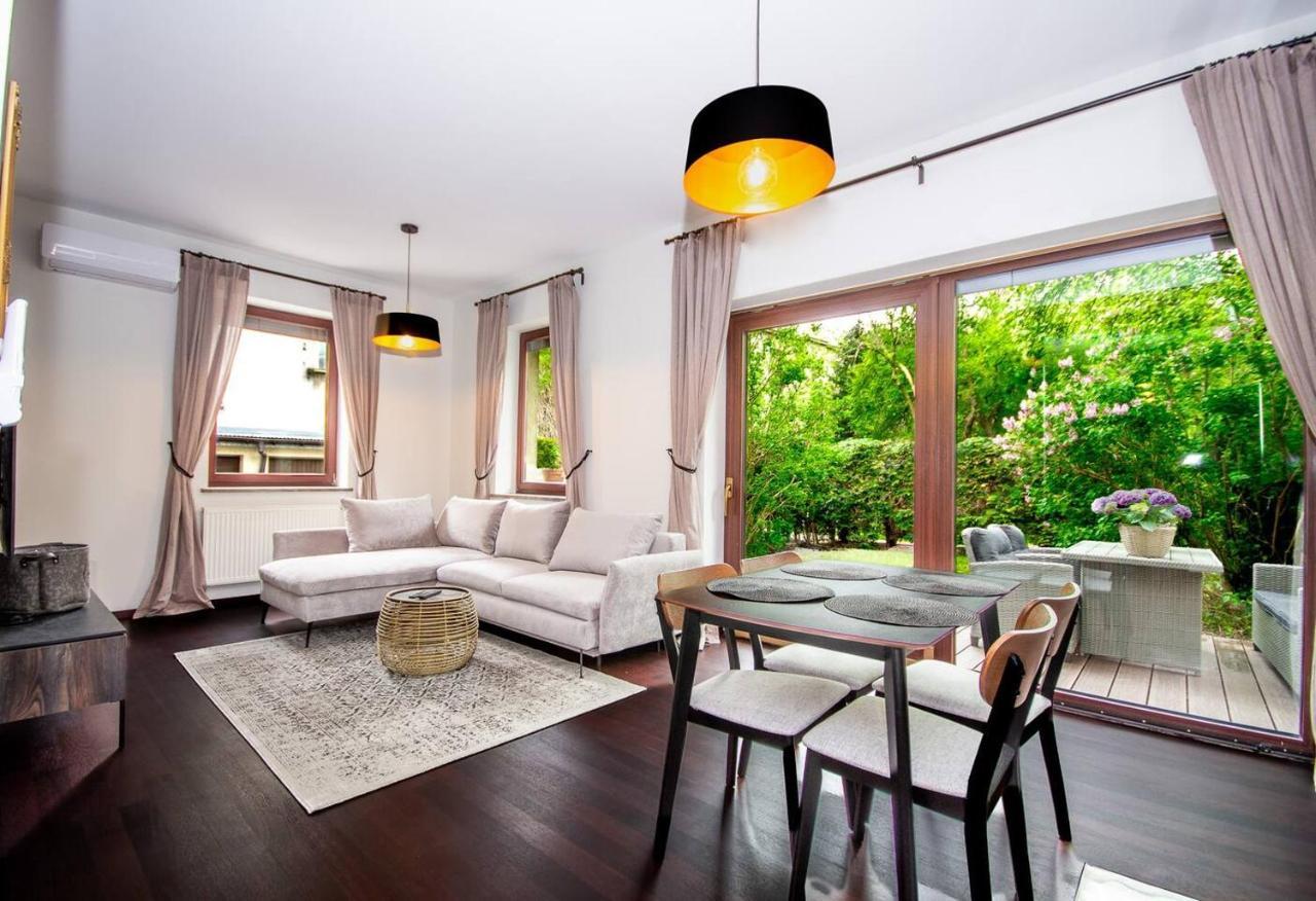 Inpoint 2-Bedrooms Apartment With Private Garden And Free Parking Cracovia Exterior foto