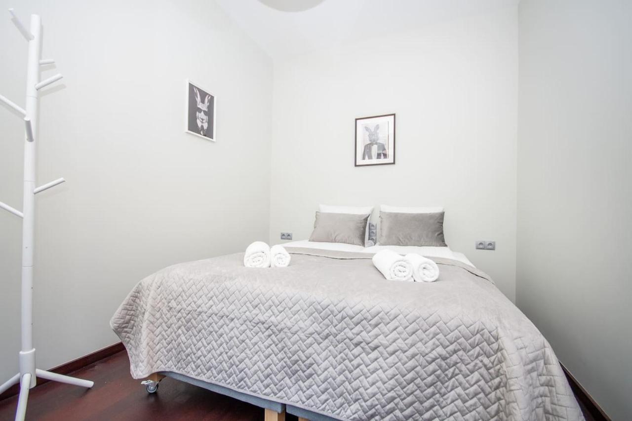 Inpoint 2-Bedrooms Apartment With Private Garden And Free Parking Cracovia Exterior foto
