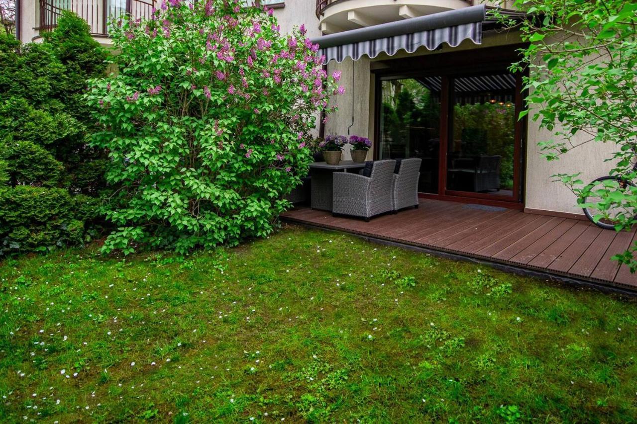 Inpoint 2-Bedrooms Apartment With Private Garden And Free Parking Cracovia Exterior foto